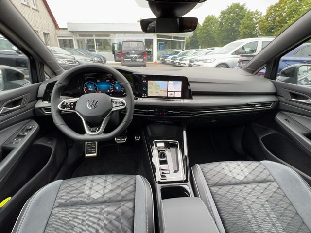 Golf VIII Variant 2.0 TDI R-Line DSG