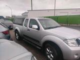 Nissan Navara mit Hardtop - gebrauchte Nissan Navara aus dem Jahr 2011