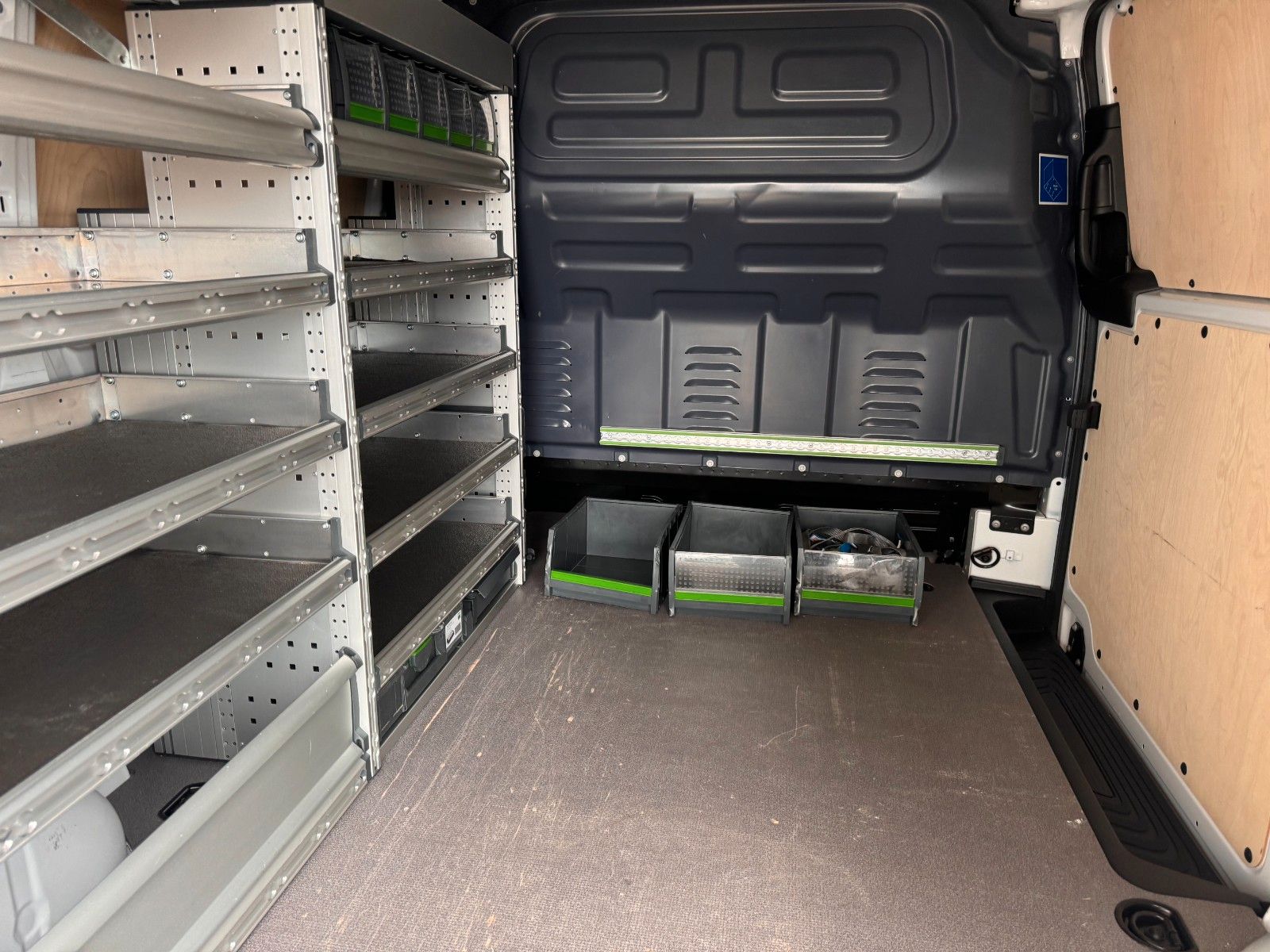 Fahrzeugabbildung Mercedes-Benz Vito 114 CDI 9G Kompakt BOTT REGAL Kamera Klima