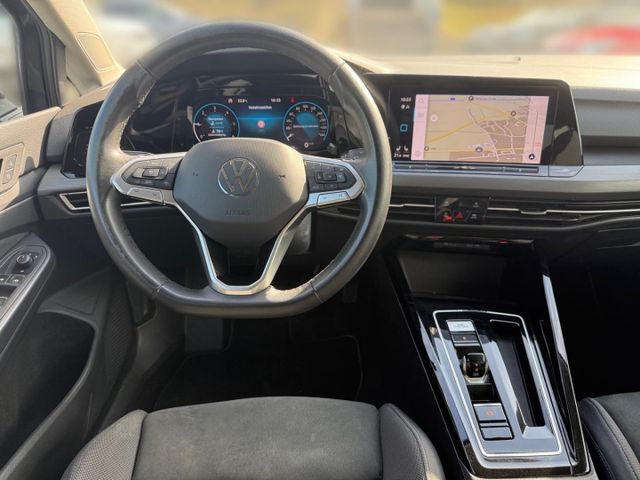 Golf Variant 8 Style 2.0 TDI Navi Memory Sitze