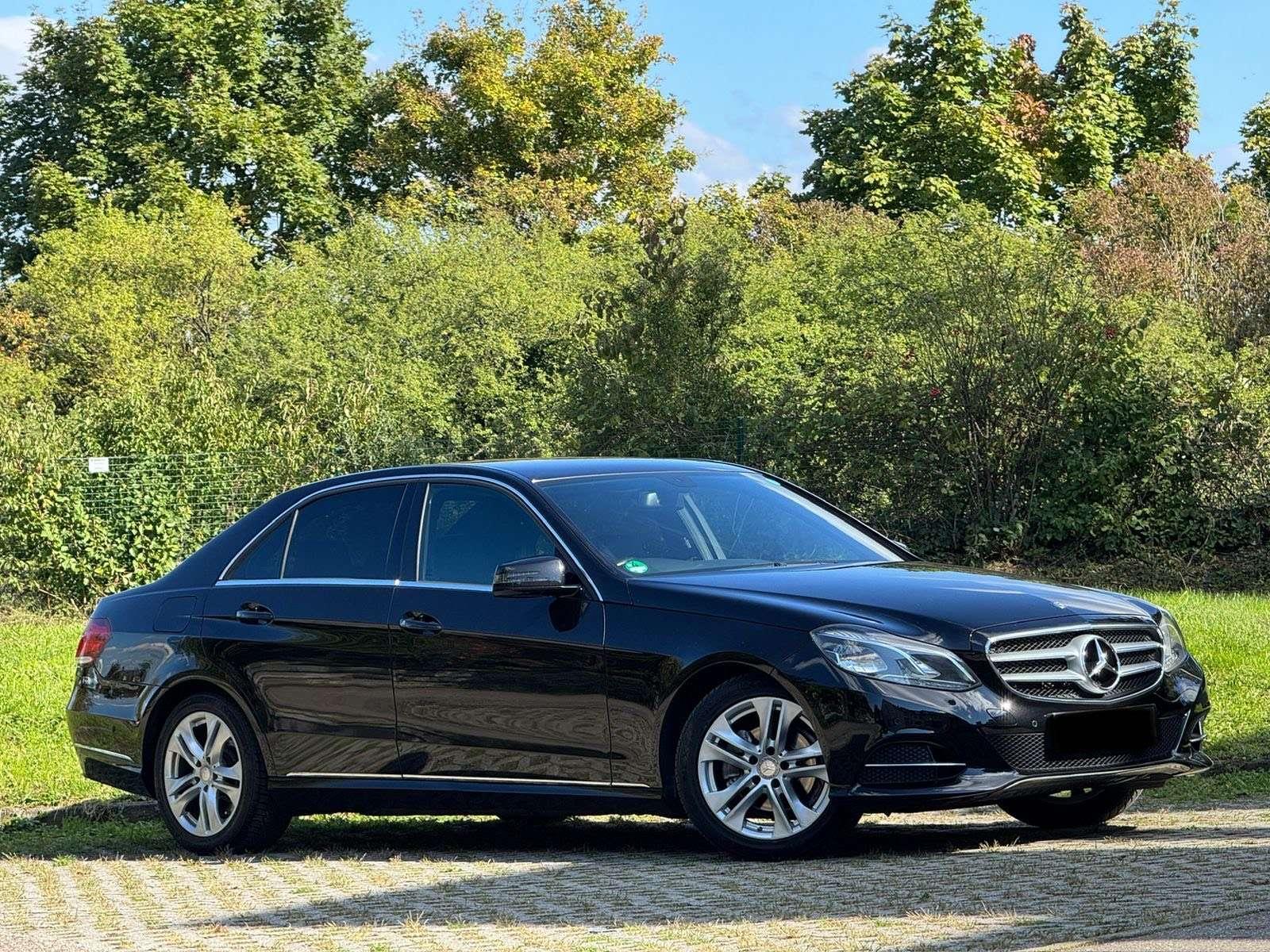 Mercedes-Benz E 220 E 220 CDI BlueEfficiency  Rechtlenkrad