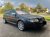 Audi S6 4.2 tiptronic quattro Avant  - Audi S6 mit Benzin-Antrieb: Kombi, 4.2