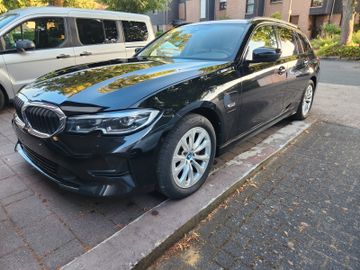 BMW 320 - 1