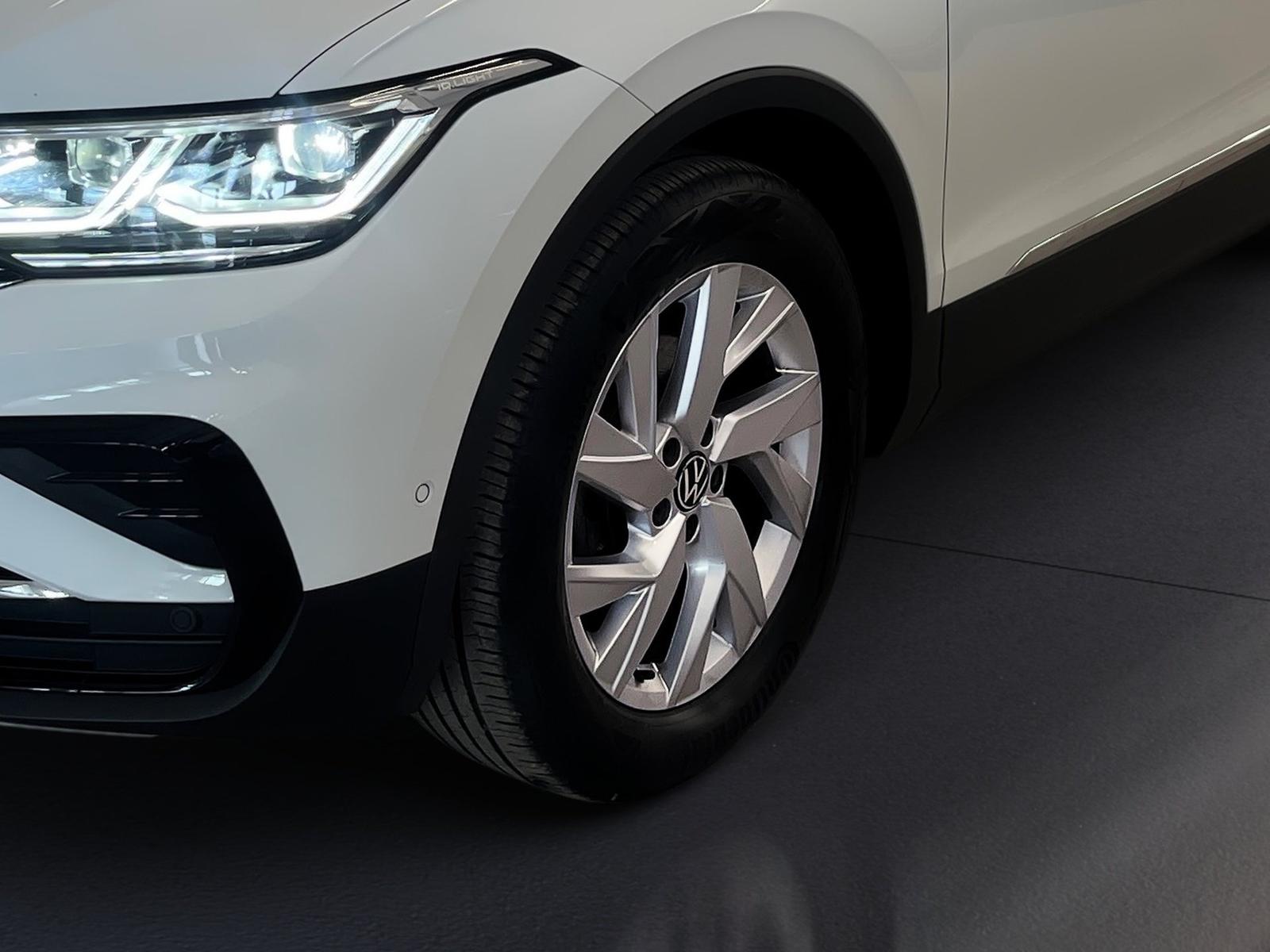 Volkswagen Tiguan ELEGANCE TSI DSG+ALU 18+AHK+PANO+LED-MATR, миниатюра 14