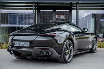 صورة 8 لـ 2021 Ferrari ROMA