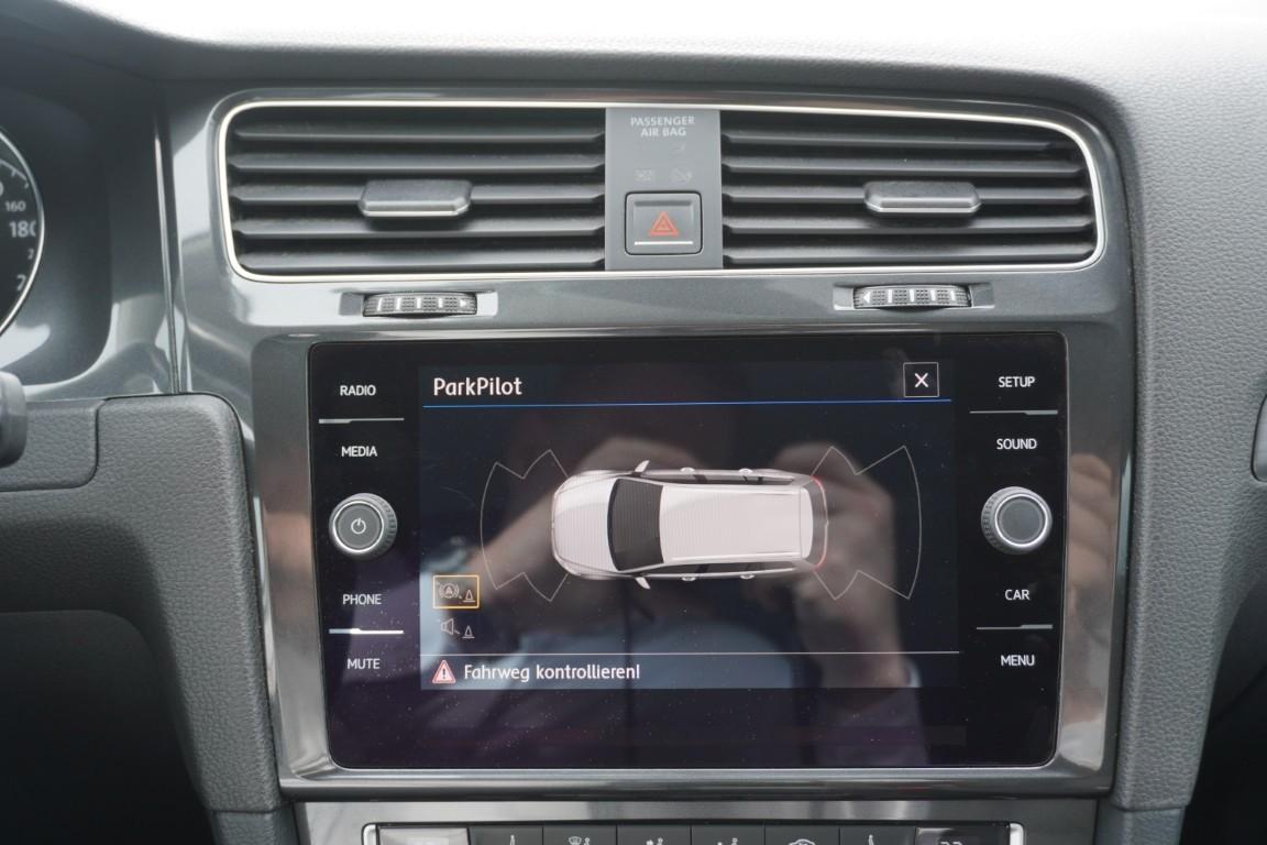 Volkswagen Golf VII Variant 1.0 Comfortline ACC PDC Klimaau