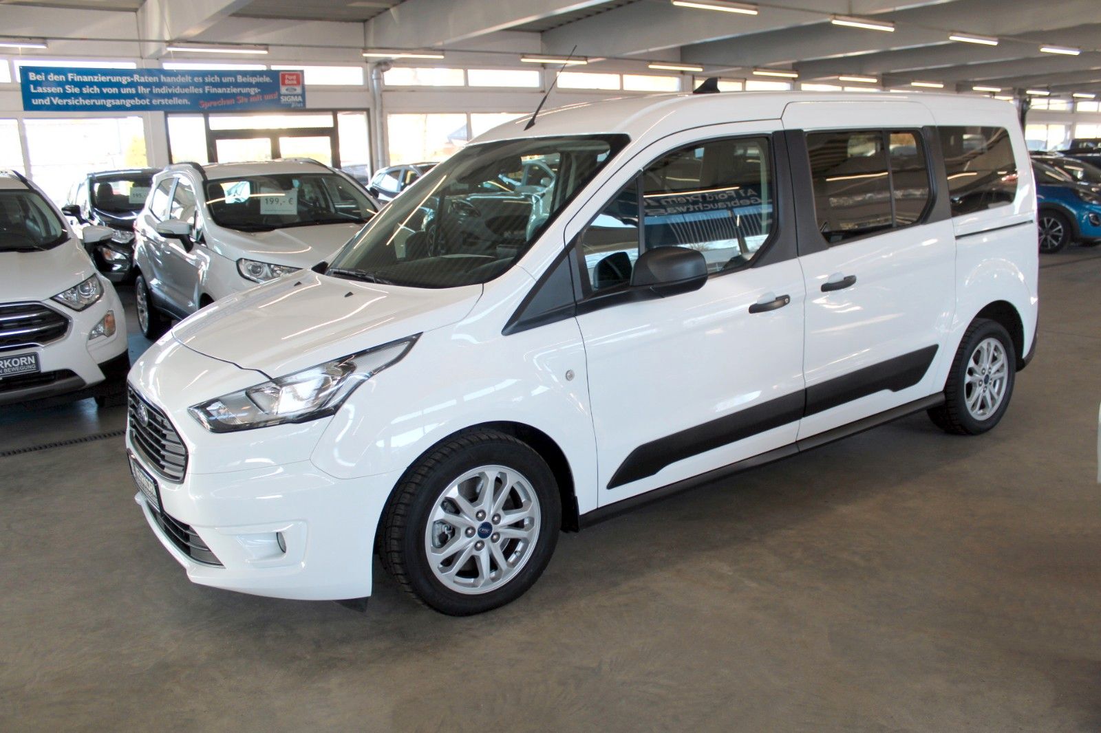 Fahrzeugabbildung Ford Grand Tourneo Connect Aut. NAVI STDHZ CAM AHK