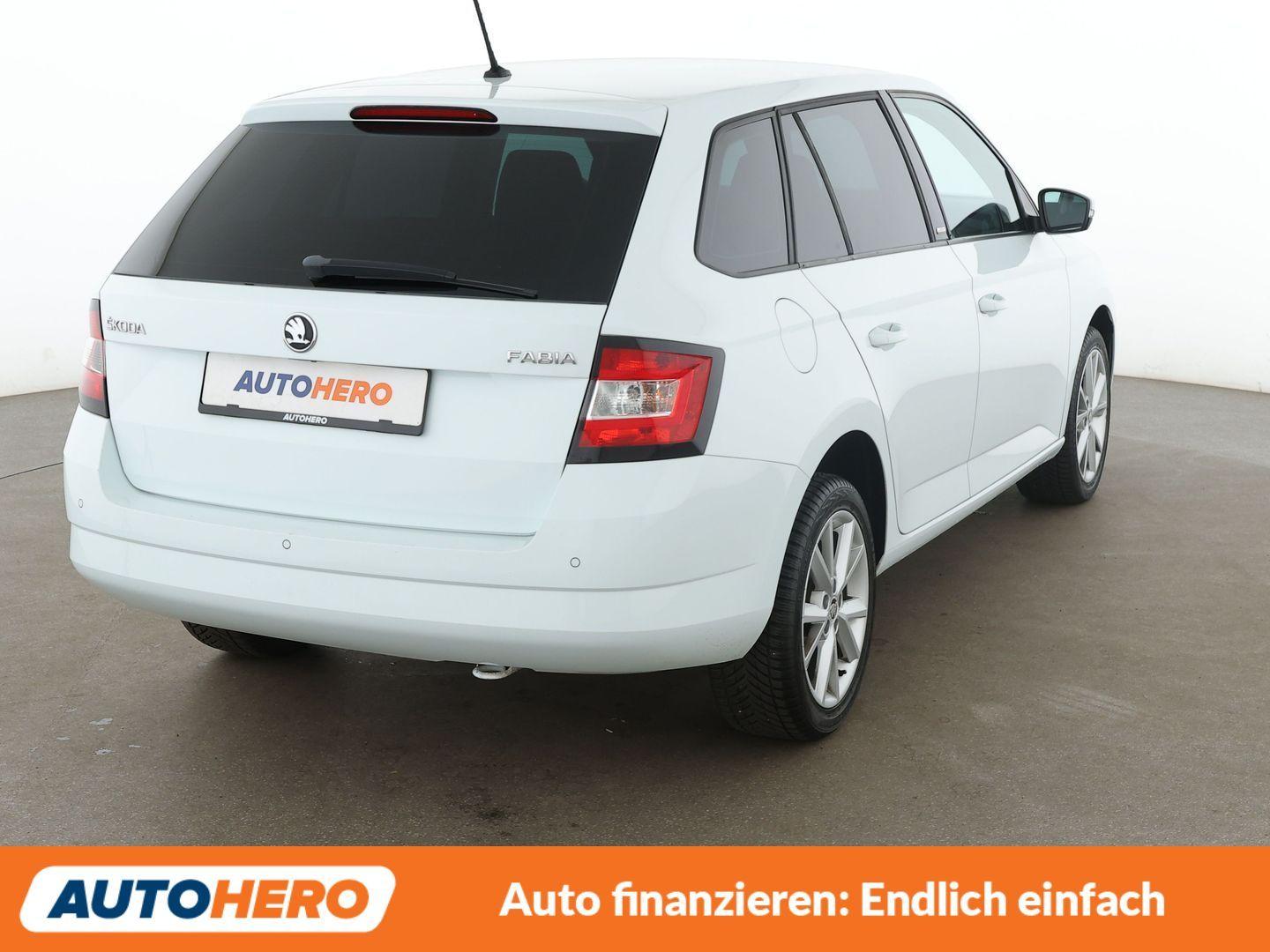 Skoda Fabia 1.2 TSI Joy Aut.*TEMPO*PDC*SHZ*ALU*KLIMA*