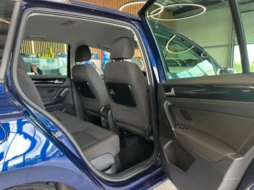 Volkswagen Golf Sportsvan *ACC*PDC*NAVI*2-ZONEN*