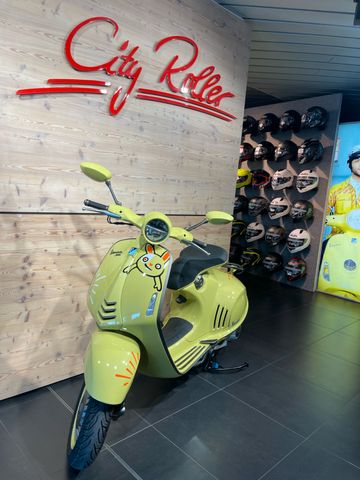 Vespa 946 10° Anniversario 125 // Limited Edition