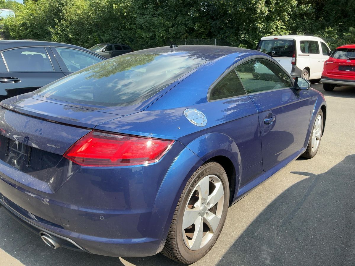 AUDI TT Coupe 2.0 TDI S tronic quattro -