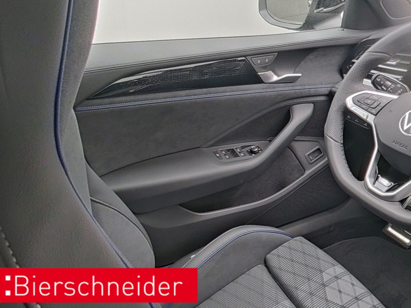 Volkswagen Passat Variant - Bild 14