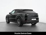 Porsche Cayenne E-Hybrid Coupe / 22-Zoll 911 Turbo Desig - Porsche Cayenne Turbo mit Hybrid-Antrieb (Benzin/Elektro)