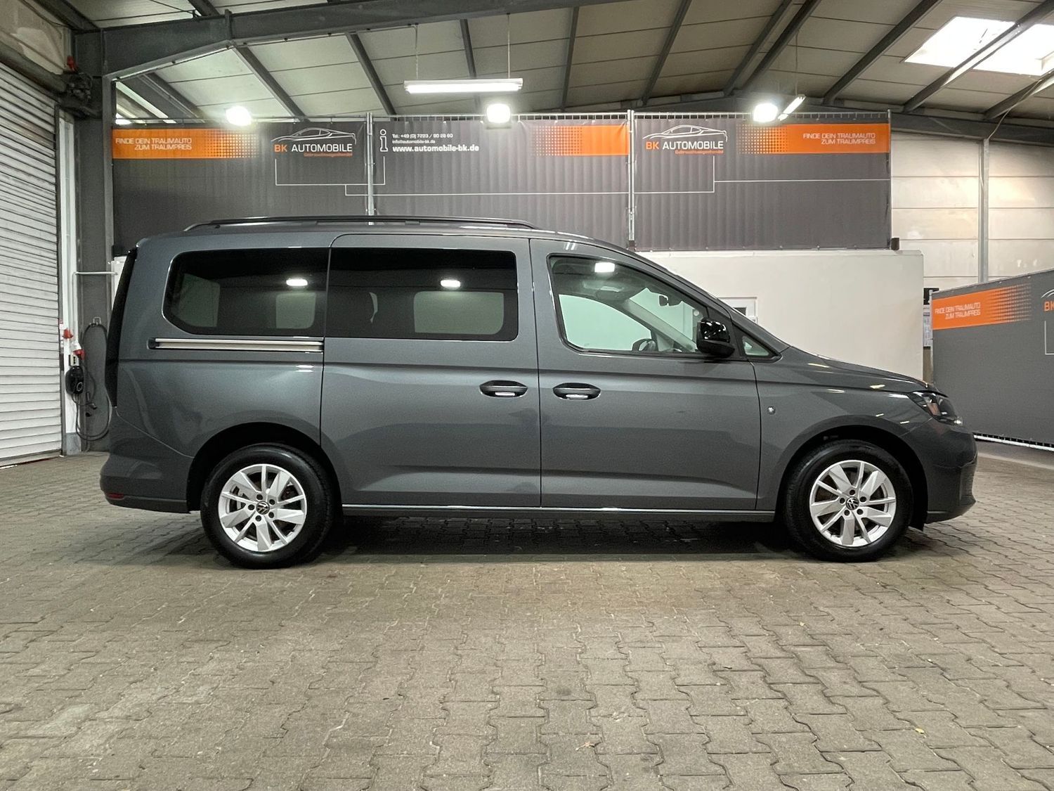 Fahrzeugabbildung Volkswagen Caddy Maxi Live#AHK#Spur#Tempo#PDC#Navi