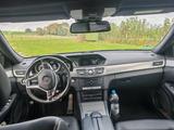 Mercedes-Benz E 250 BlueTEC 4MATIC T AVANTGARDE Autom. AVA... - Mercedes-Benz E 250: 4matic