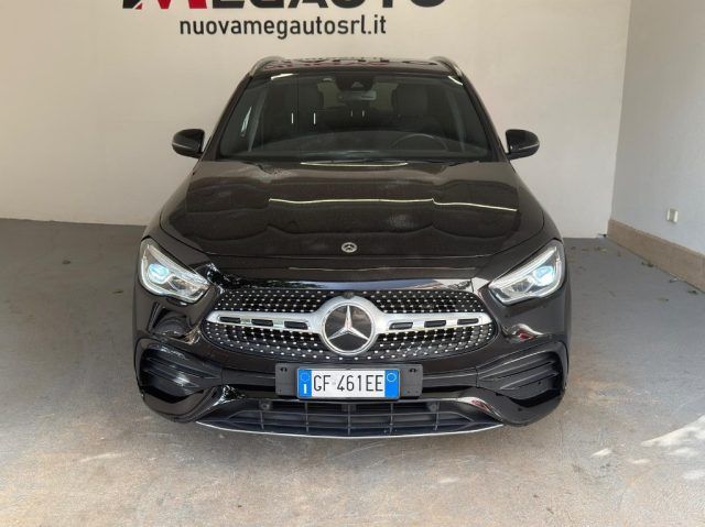 Mercedes-Benz MERCEDES-BENZ GLA 200 d Automatic Premium imagem 3