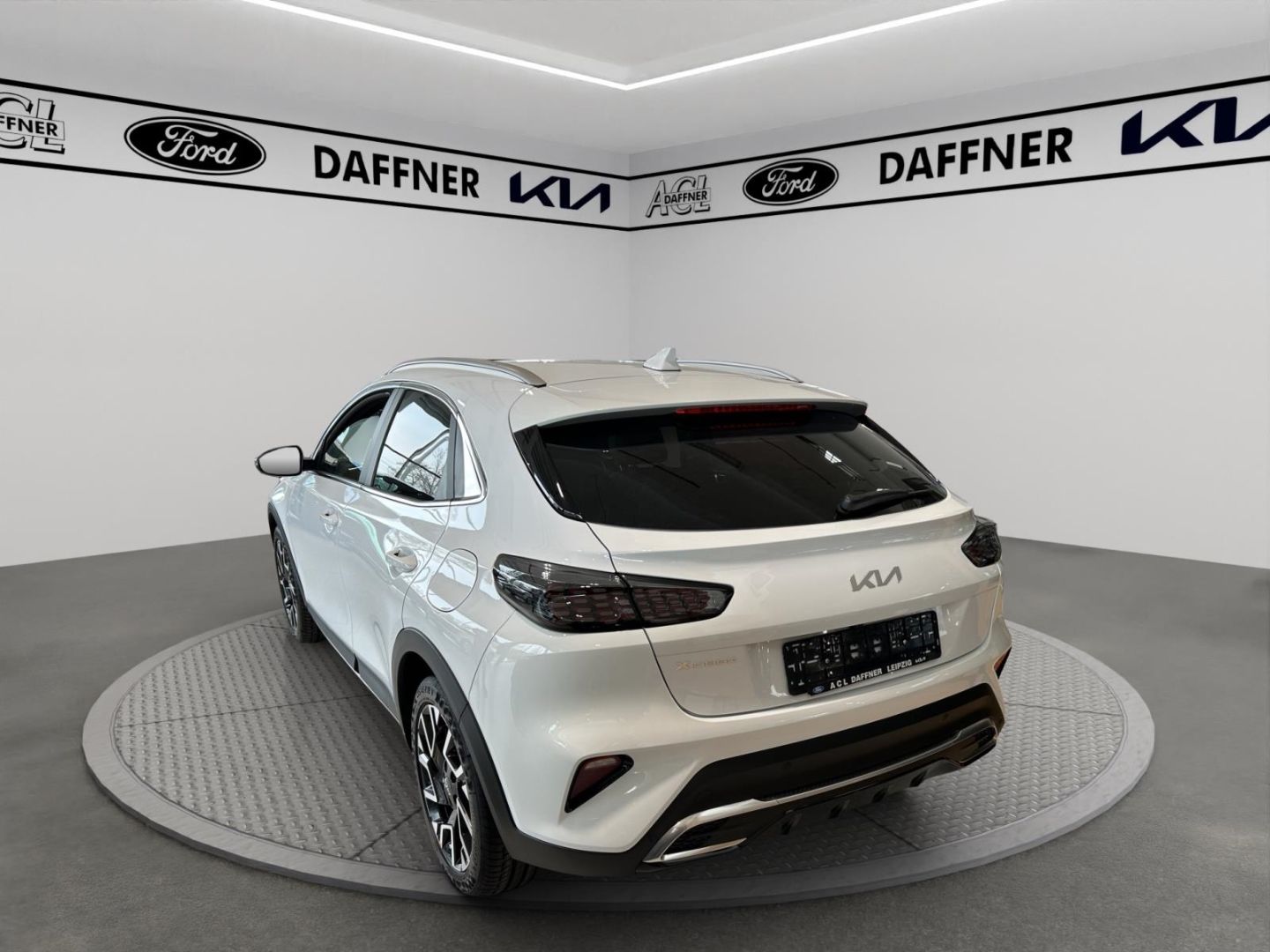 Fahrzeugabbildung Kia XCeed 1.6 T-GDI 150 PS DCT7 Nightline