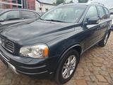 Volvo XC 90 XC90 D5 Momentum Geartronic - gebrauchte Volvo XC90 aus dem Jahr 2014