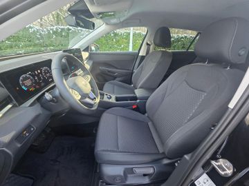 Volkswagen T-Roc - 6
