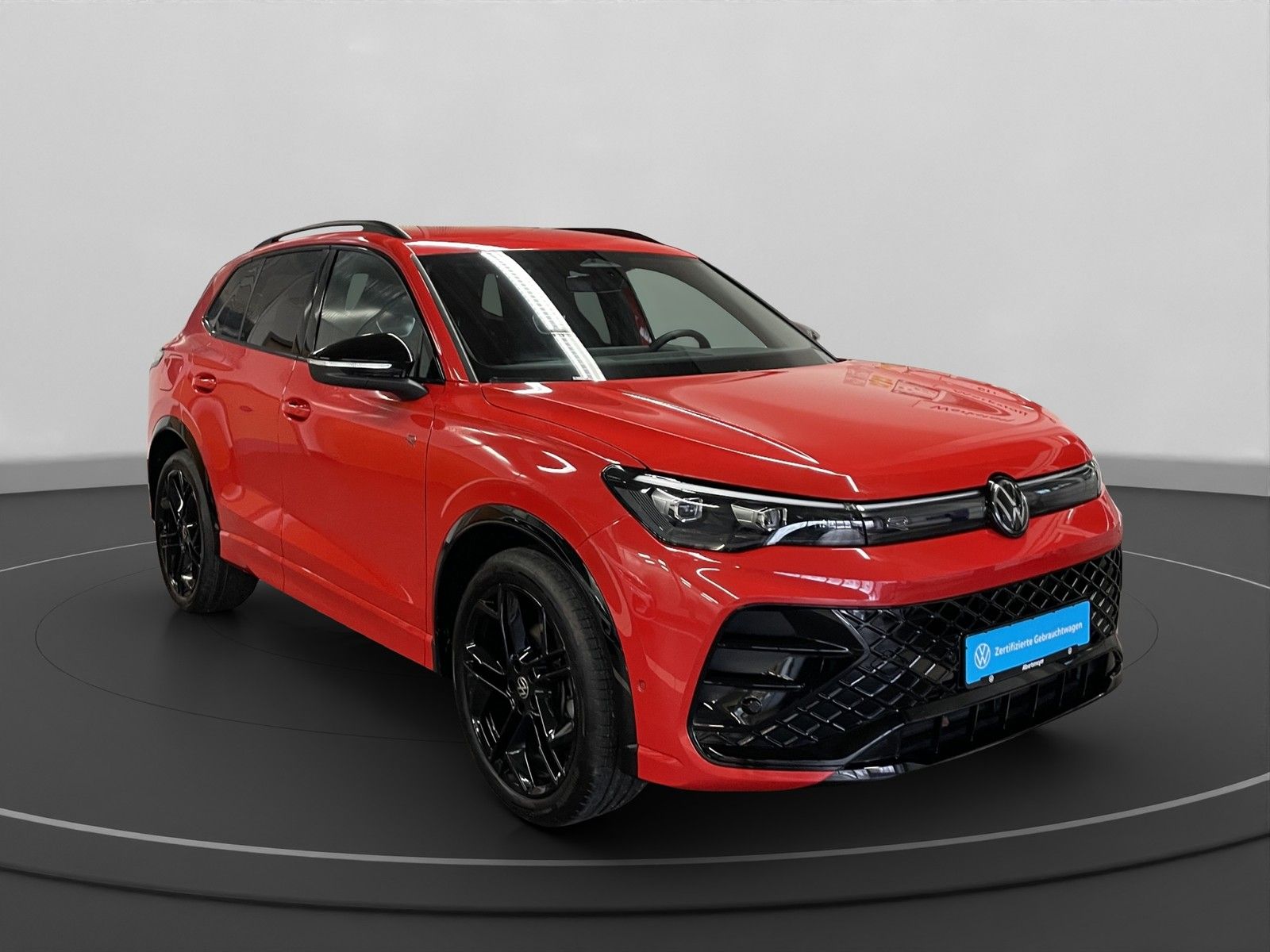 Volkswagen Tiguan 1.5 eTSI R-Line DSG KAMERA AHK LED KLIMA foto 5