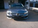 Mercedes-Benz Lim. E 220 d 4Matic Head-up-Display - Mercedes-Benz mit Diesel-Antrieb: Leder, Standheizung
