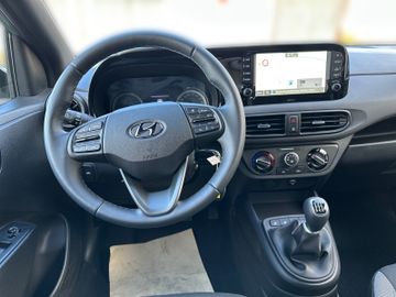 Hyundai i10 1.0 CONNECT & GO - NAVI - SOFORT