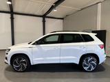 Skoda Karoq Sportline *Leder*Pano*AHK*Kamera* - Skoda Karoq mit Benzin-Antrieb: Geländewagen, Automatik