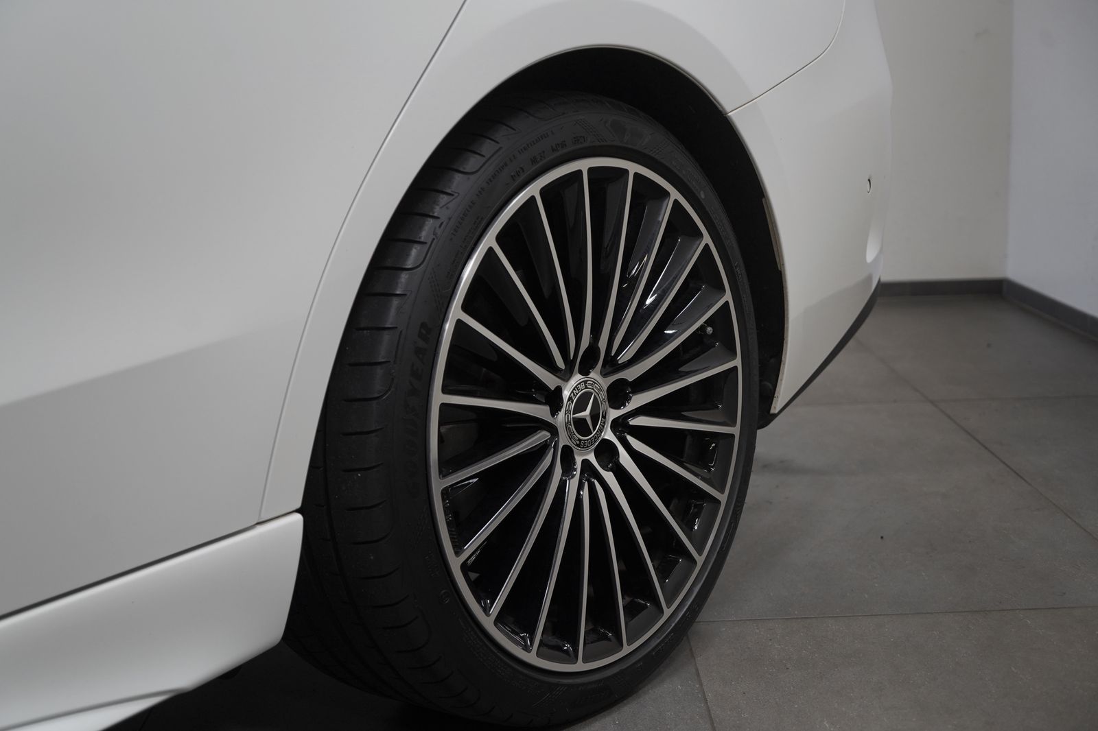 Mercedes Benz C 200