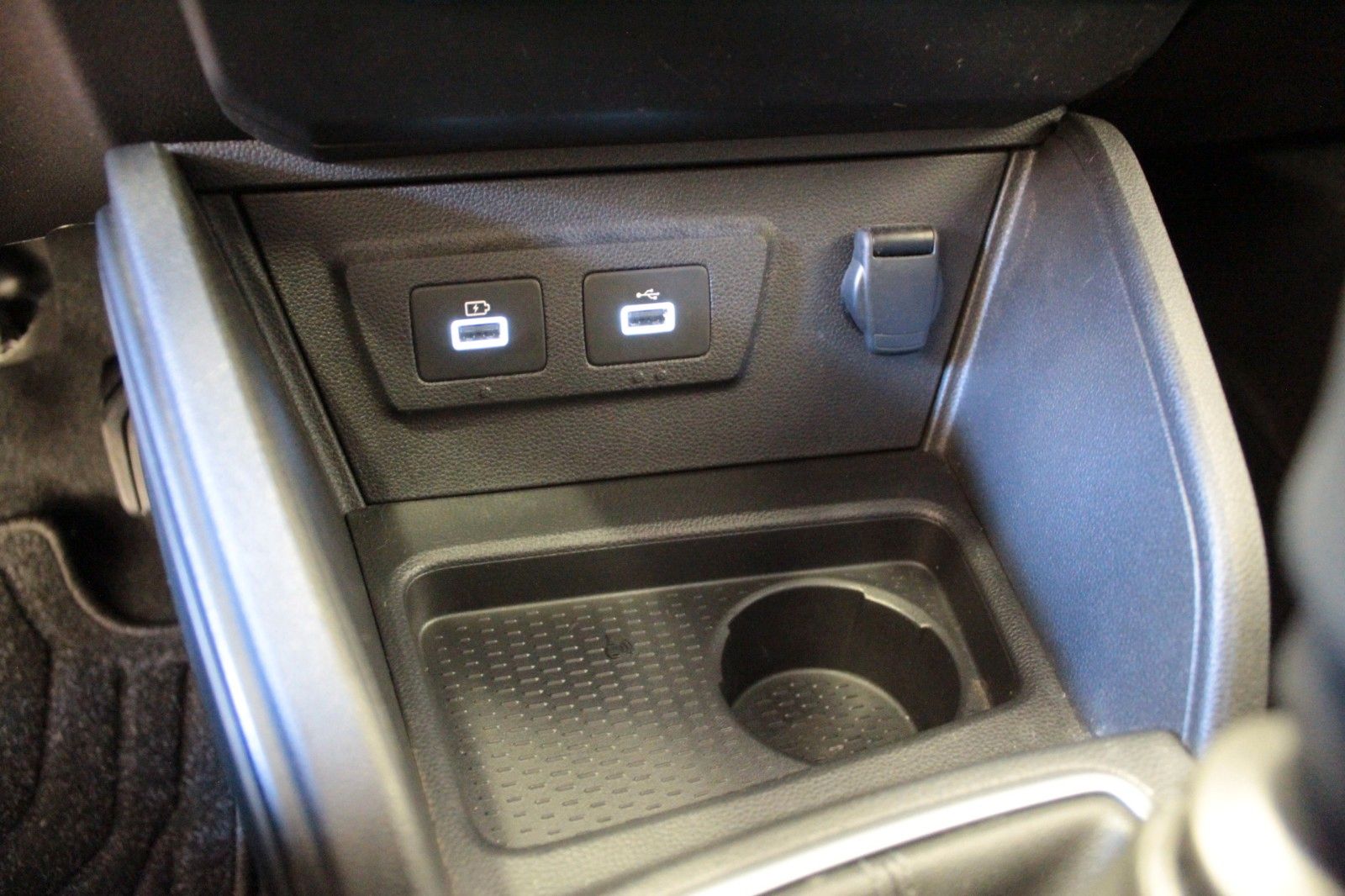 Fahrzeugabbildung Dacia Duster TCe 100 ECO-G Journey  LPG / Benzin
