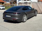 Porsche Panamera 4 E-Hybrid - - Porsche Panamera aus 2018 mit Hybrid-Antrieb