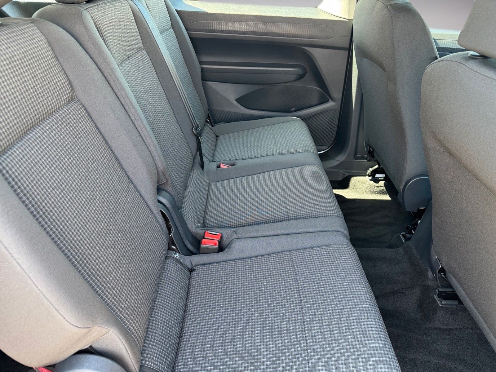 Fahrzeugabbildung Volkswagen Caddy Maxi 1.5 TSI