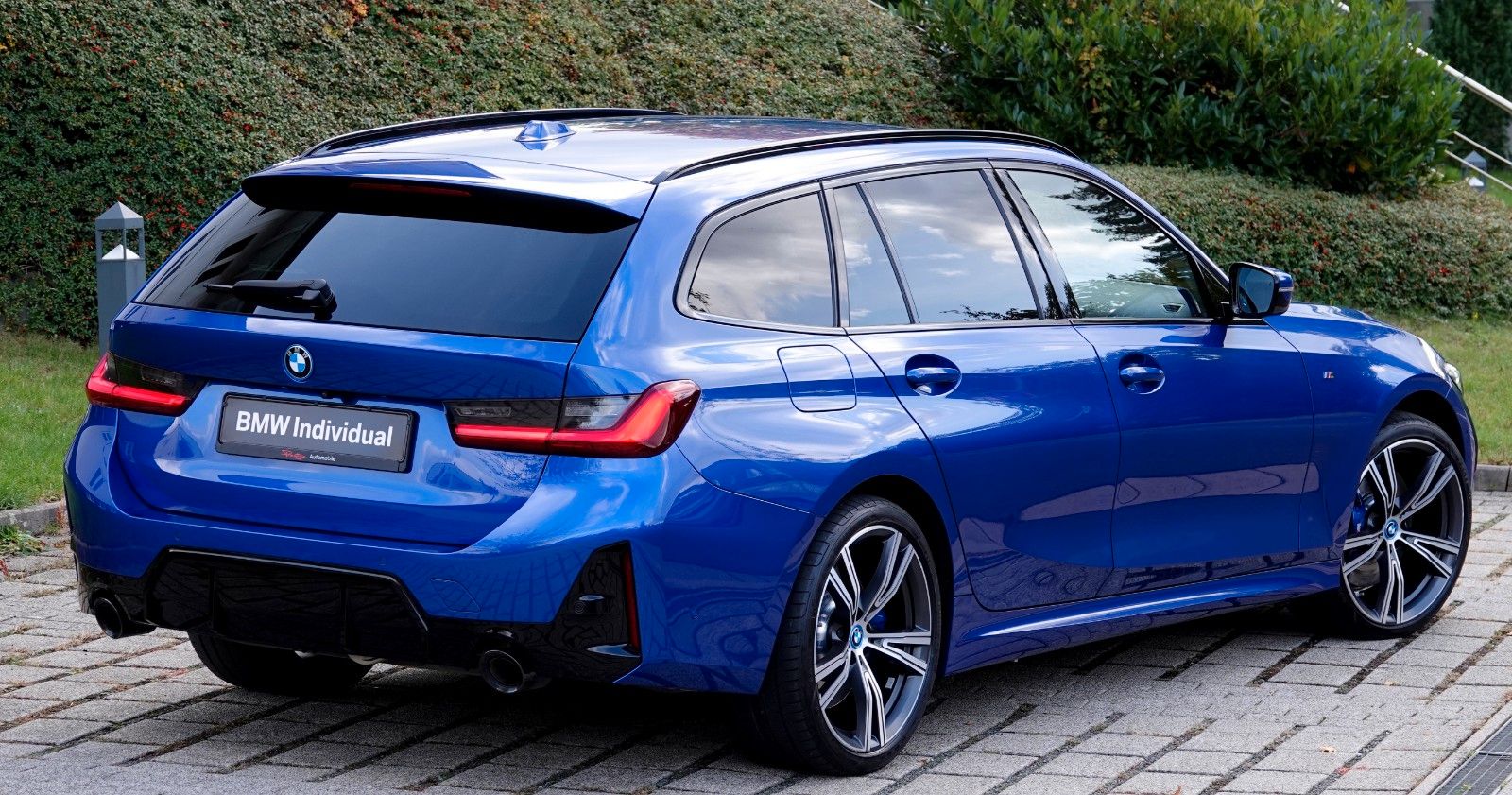 BMW 320e *M SPORT-PRO* INDIVIDUAL* HEAD UP* ACC* AHK imagem 2