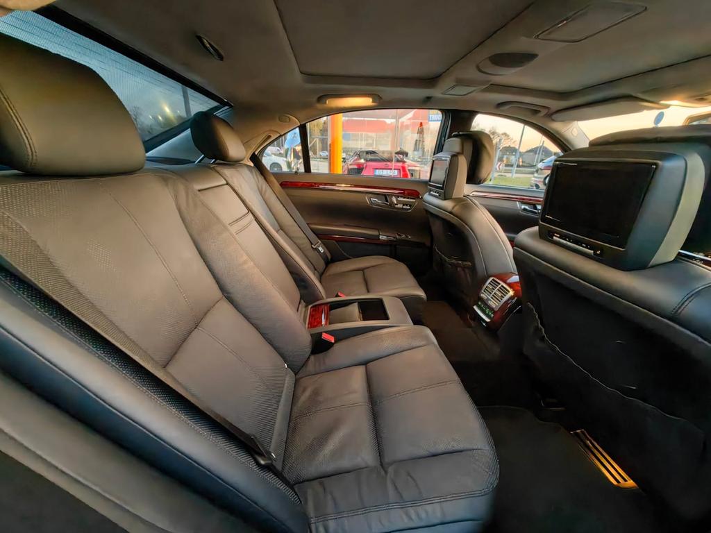 Mercedes-Benz S 600