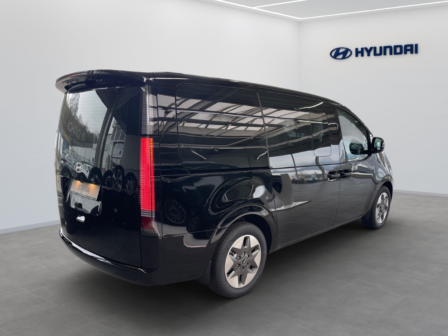 Hyundai Staria – Bild 3