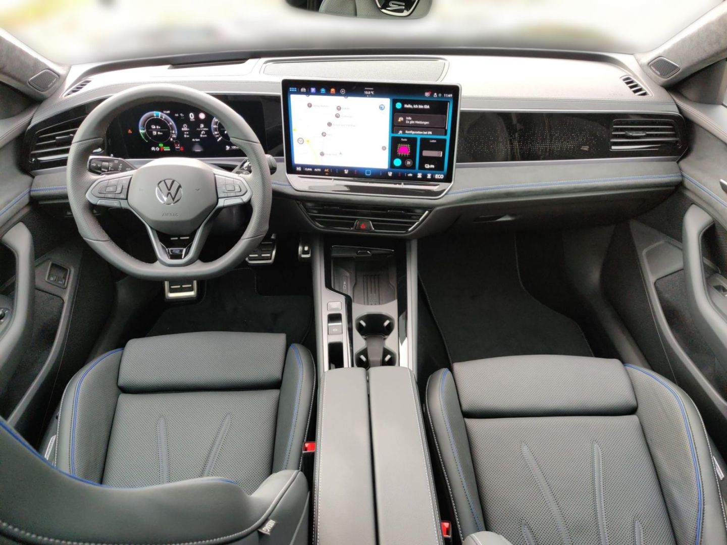 Volkswagen Passat R-Line 1.5 eHybrid DSG Navi foto 10
