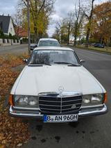 Mercedes-Benz 230 - Mercedes-Benz 230 Gebrauchtwagen in Berlin