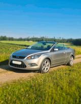 Ford Focus Cabrio 2.0L Benzin - Ford Focus aus 2009: Cabrio