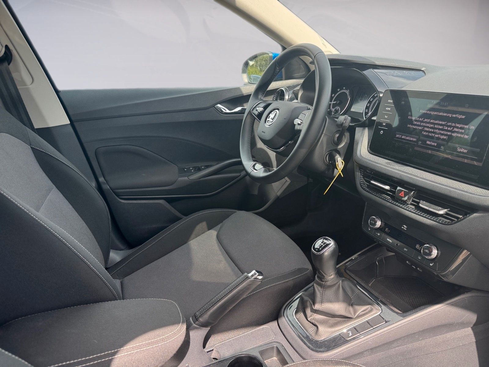 Fahrzeugabbildung SKODA Fabia Ambition 1.0 TSI