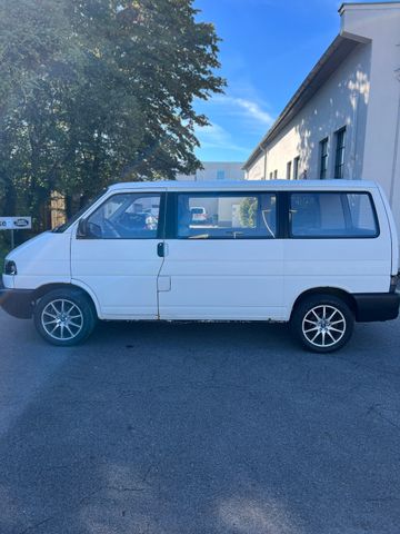 Volkswagen T4 Kombi