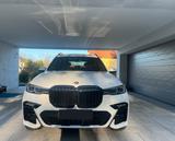 BMW X7 xDrive40d - ACC, AHK, Ventilation, M sport - weiße BMW X7
