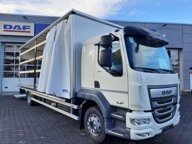 DAF LF 260 FA 4x2 16t Sleeper Cab Schiebeplane TANG