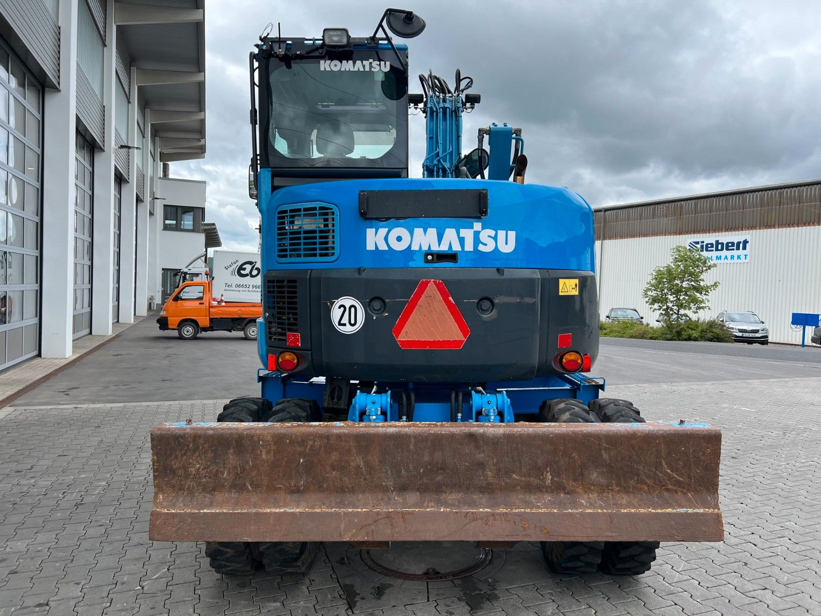 Fahrzeugabbildung Komatsu PW 98MR-8 / 5.734h / Powertilt HS08