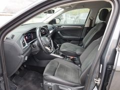 Fahrzeugabbildung Volkswagen T-ROC 1.0 TSI Style LED+ NAVI SHZ MASSAGE