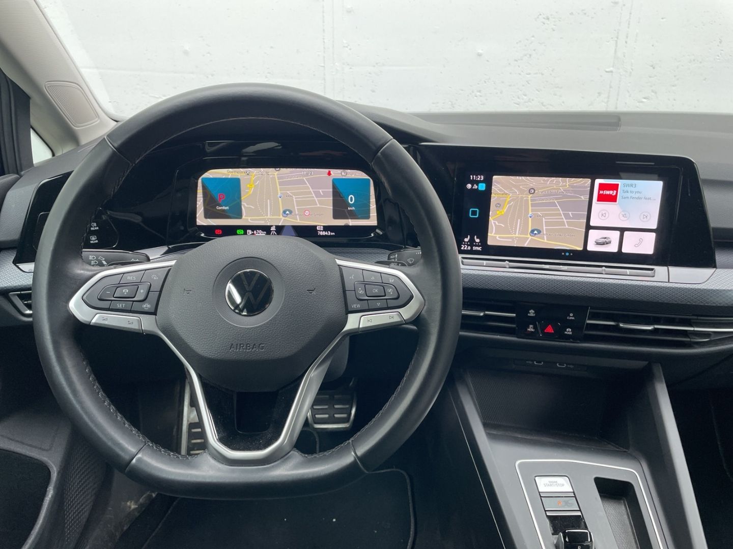 Golf VIII 1.5 eTSI DSG United AHK/Kamera/ACC/DCC