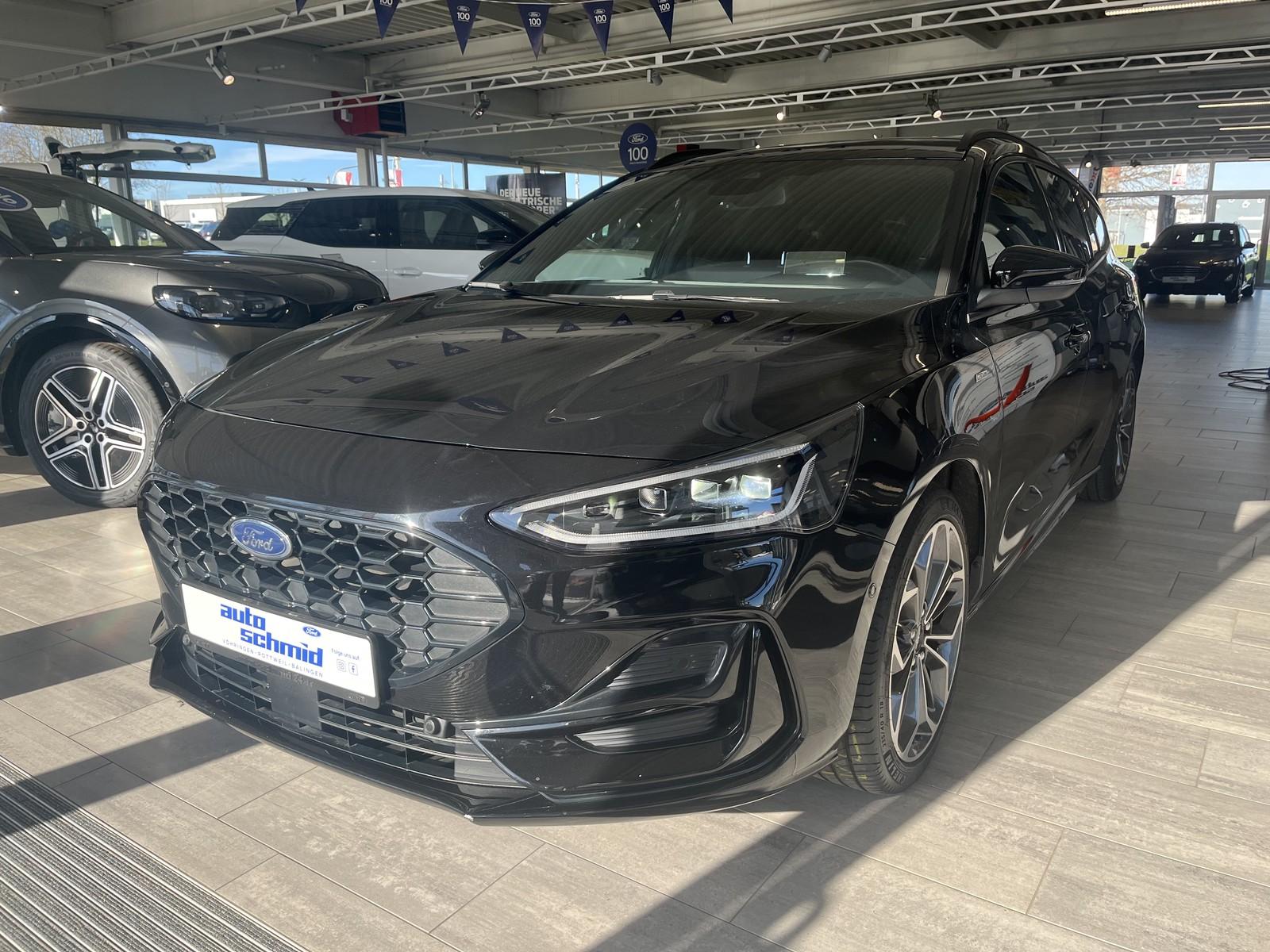 Ford Focus Turnier ST-Line X + WP + ACC + Pano + B&O