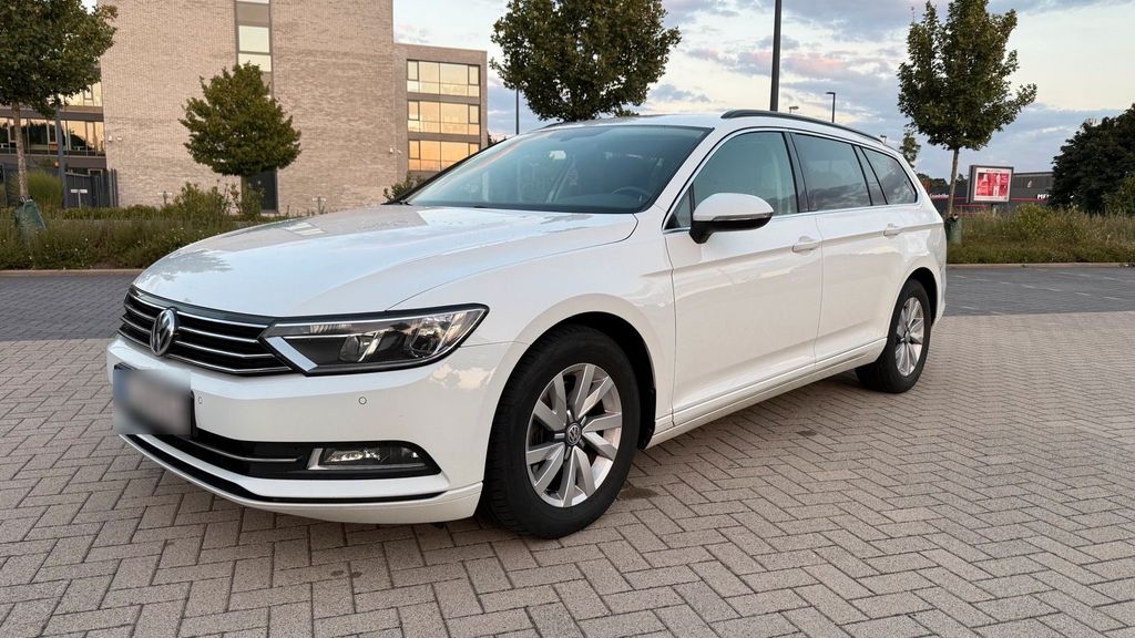 Image of Volkswagen Passat Variant