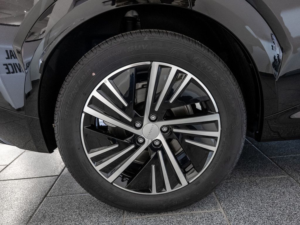 Lynk & Co 08