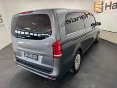 MERCEDES-BENZ Vito Tourer 119 CDI Ed. EL*LED*LEDER*RFK*SHZ*AHK MERCEDES-BENZ Vito Tourer 119 CDI Ed. EL*LED*LEDER*RFK*SHZ*AHK
