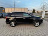 Kia Sorento Attract 2WD / EURO 5 - gebrauchte Kia Sorento aus dem Jahr 2010
