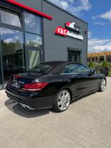 Mercedes-Benz E 350 d Cabrio 9-G**AMG-LINE*LED*DISTR*RFK* - Mercedes-Benz E 350 Gebrauchtwagen